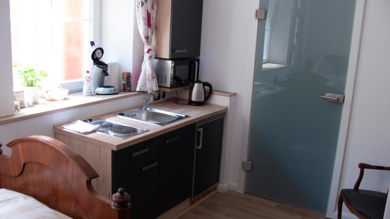 Apartmenthaus "Zum Birnbaum" Rosstal Екстериор снимка