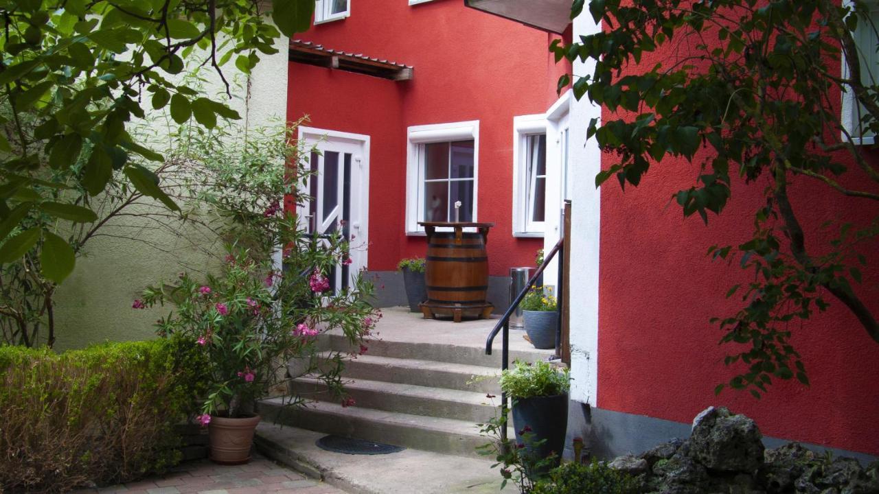 Apartmenthaus "Zum Birnbaum" Rosstal Екстериор снимка