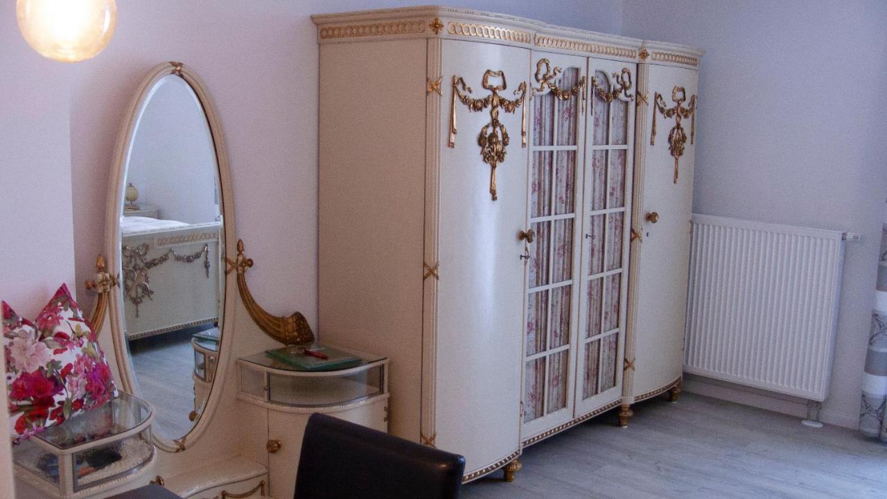 Apartmenthaus "Zum Birnbaum" Rosstal Екстериор снимка